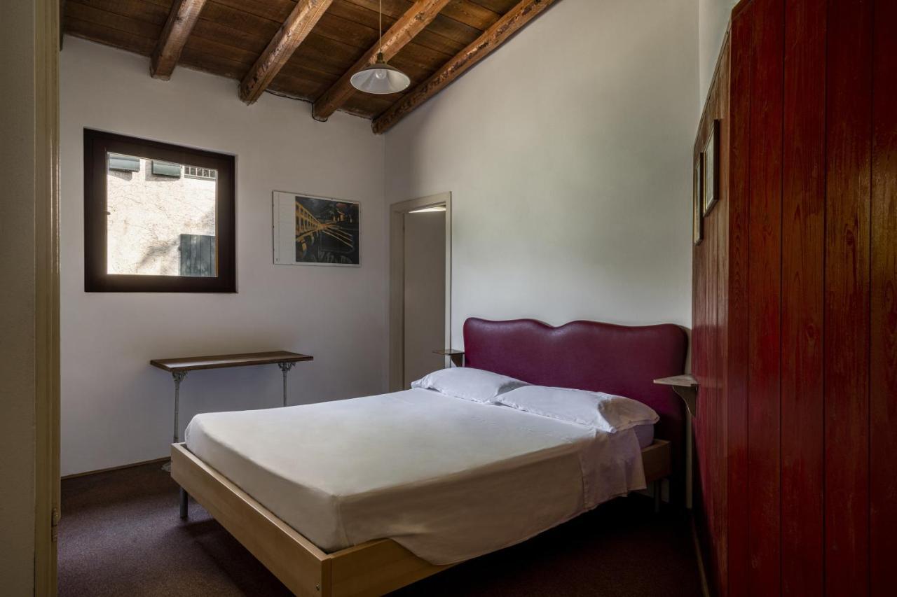 Agriturismo Le Chiusure San Felice del Benaco Esterno foto